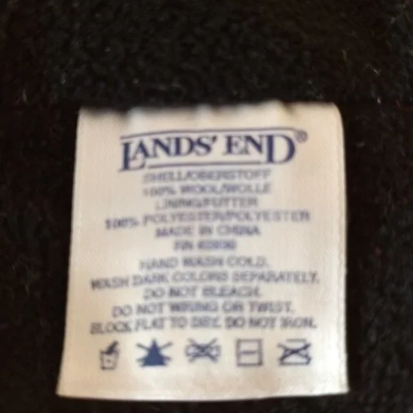 Lands' End wool hat - Picture 3 of 3